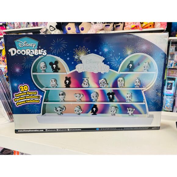 Disney Doorables 100 Celebration of Wonder Set - Picture 5 of 6